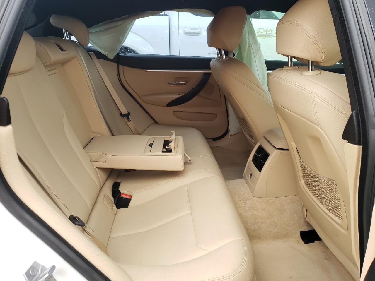 Photo 6 from auction – 2016 BMW 428 I GRAN with VIN WBA4A9C58GG695773