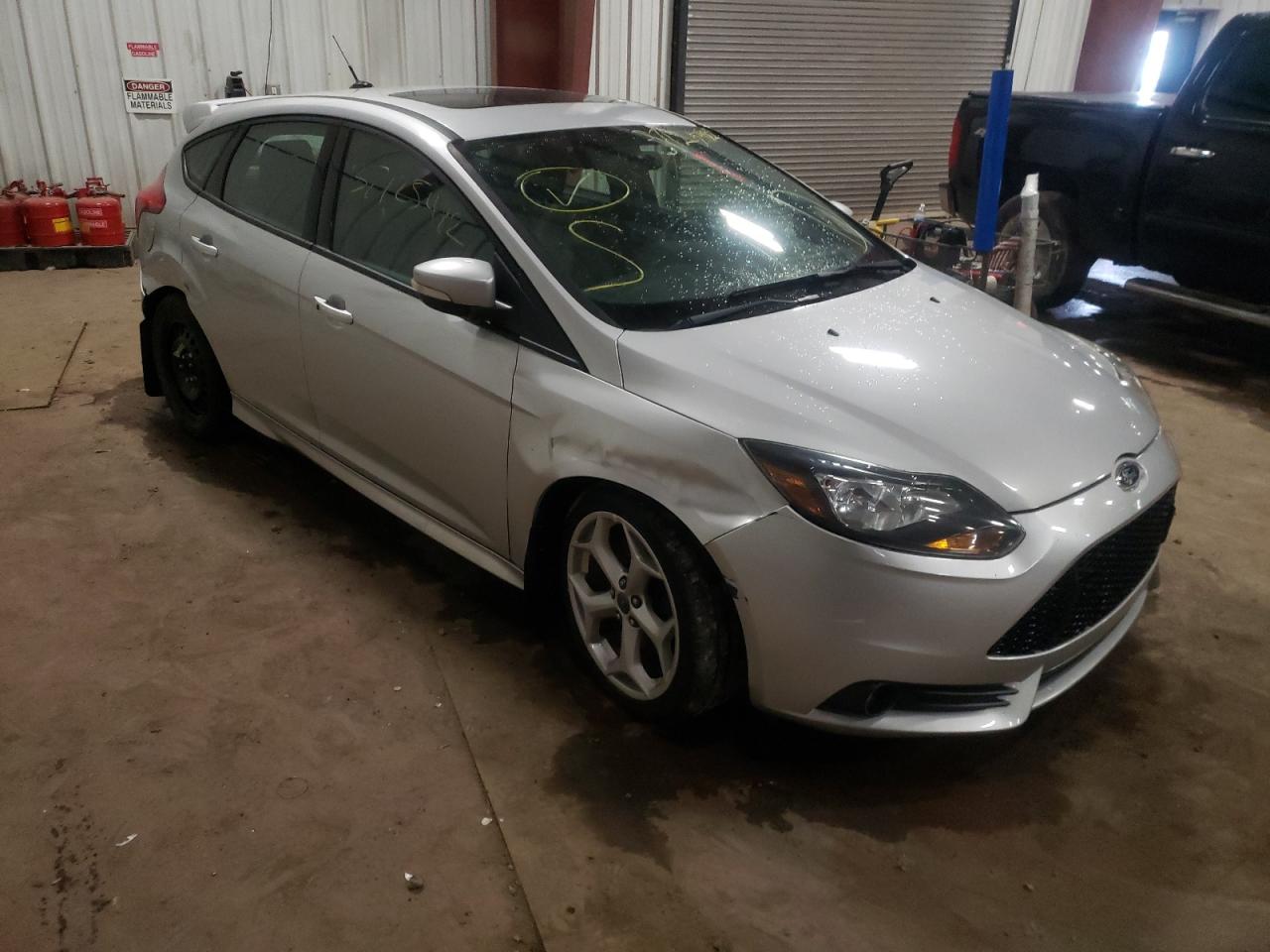 FORD FOCUS ST 2013 with VIN 1FADP3L93DL126419 - Photo from auction