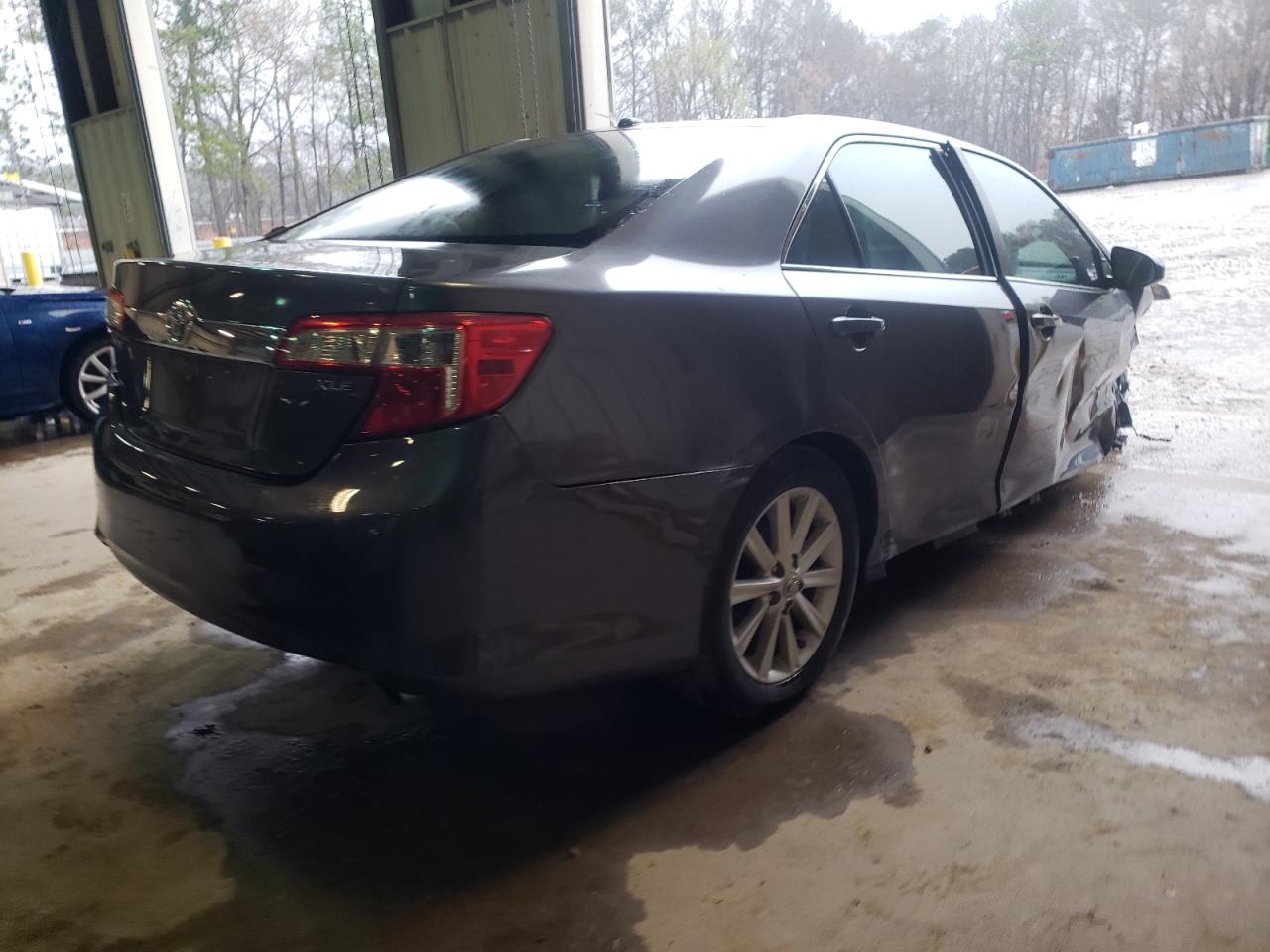 Photo 4 from auction – 2012 TOYOTA CAMRY BASE with VIN 4T1BF1FK9CU111855