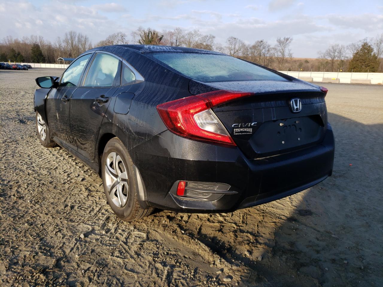 Photo 3 from auction – 2018 HONDA CIVIC LX with VIN 2HGFC2F57JH536622