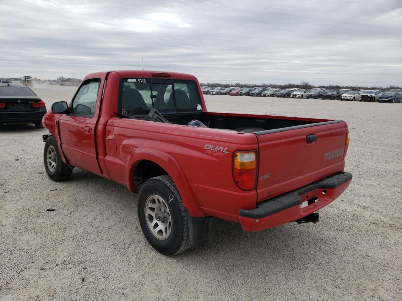 Photo 3 from auction – 2003 MAZDA B3000 with VIN 4F4YR12U53TM18739