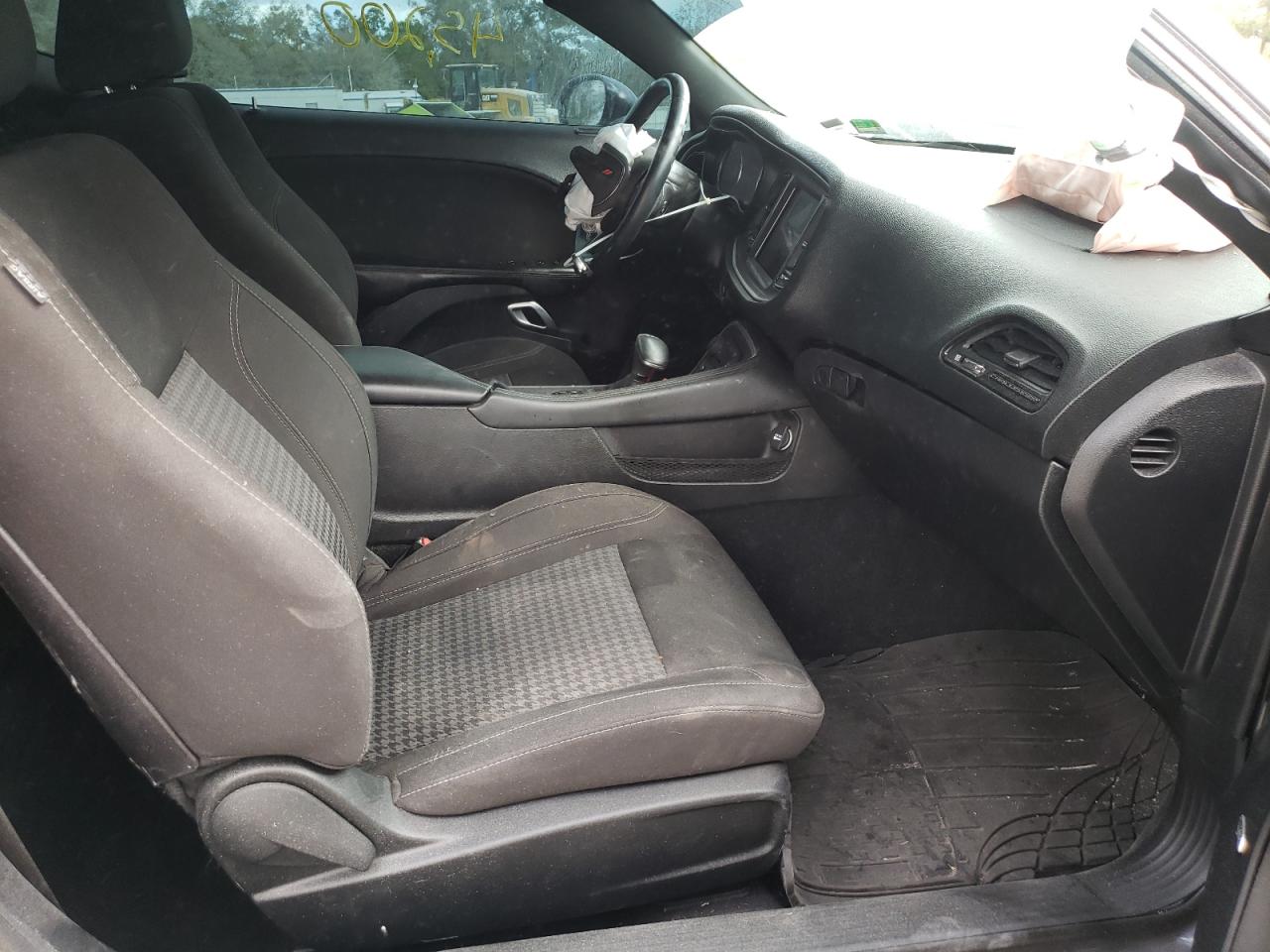 Photo 5 from auction – 2019 DODGE CHALLENGER with VIN 2C3CDZAG7KH758406