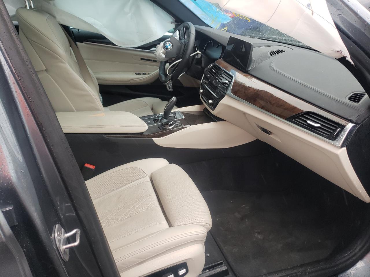 Photo 5 from auction – 2018 BMW 540 I with VIN WBAJE5C52JWA94035