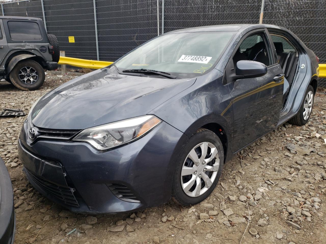 Photo 2 from auction – 2015 TOYOTA COROLLA L with VIN 2T1BURHEXFC332365