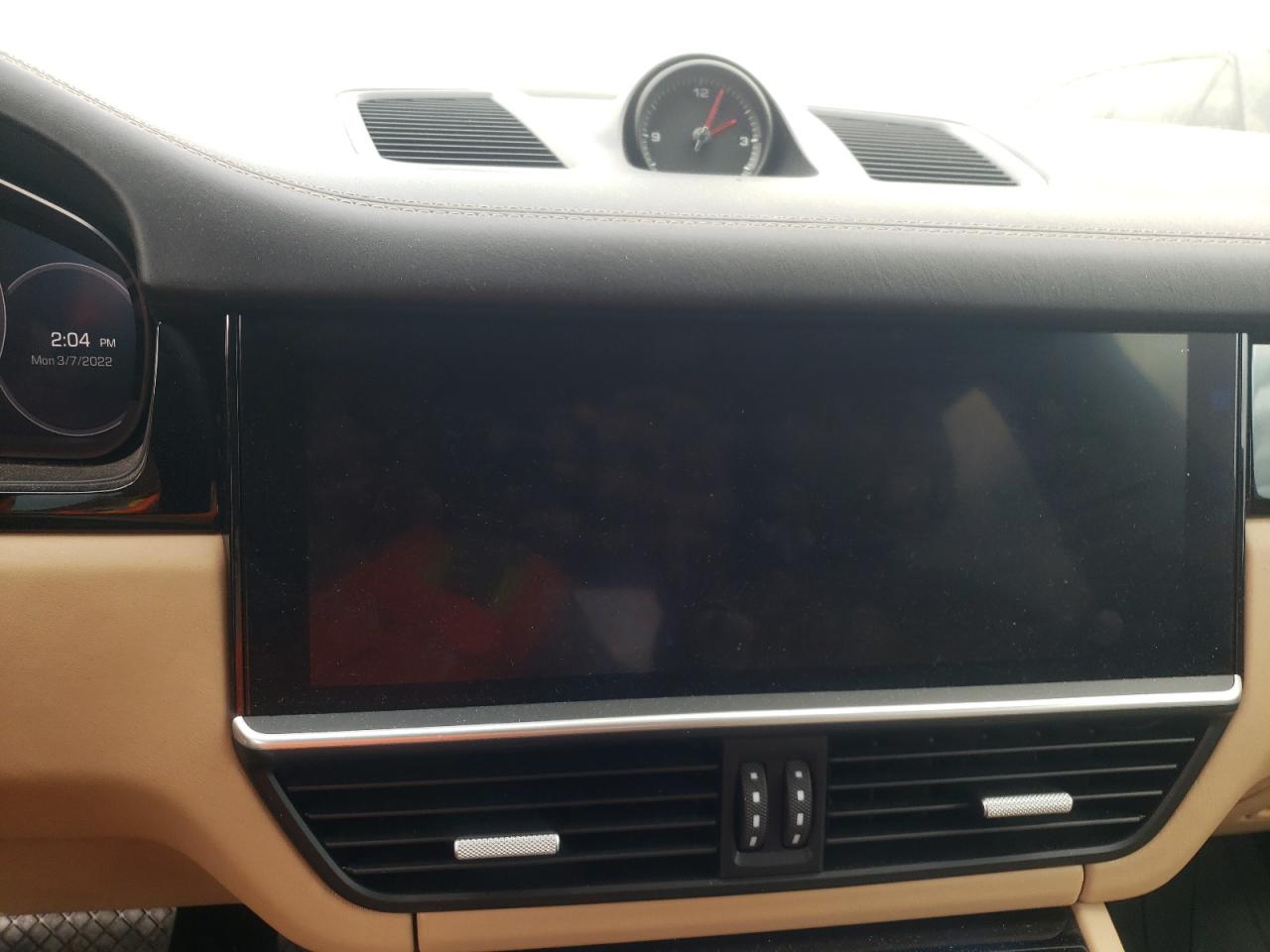 Photo 9 from auction – 2019 PORSCHE CAYENNE with VIN WP1AA2AYXKDA08344