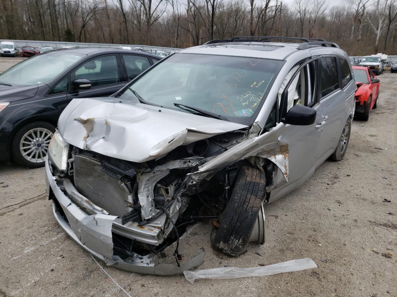 Photo 2 from auction – 2011 HONDA ODYSSEY EX with VIN 5FNRL5H6XBB012200