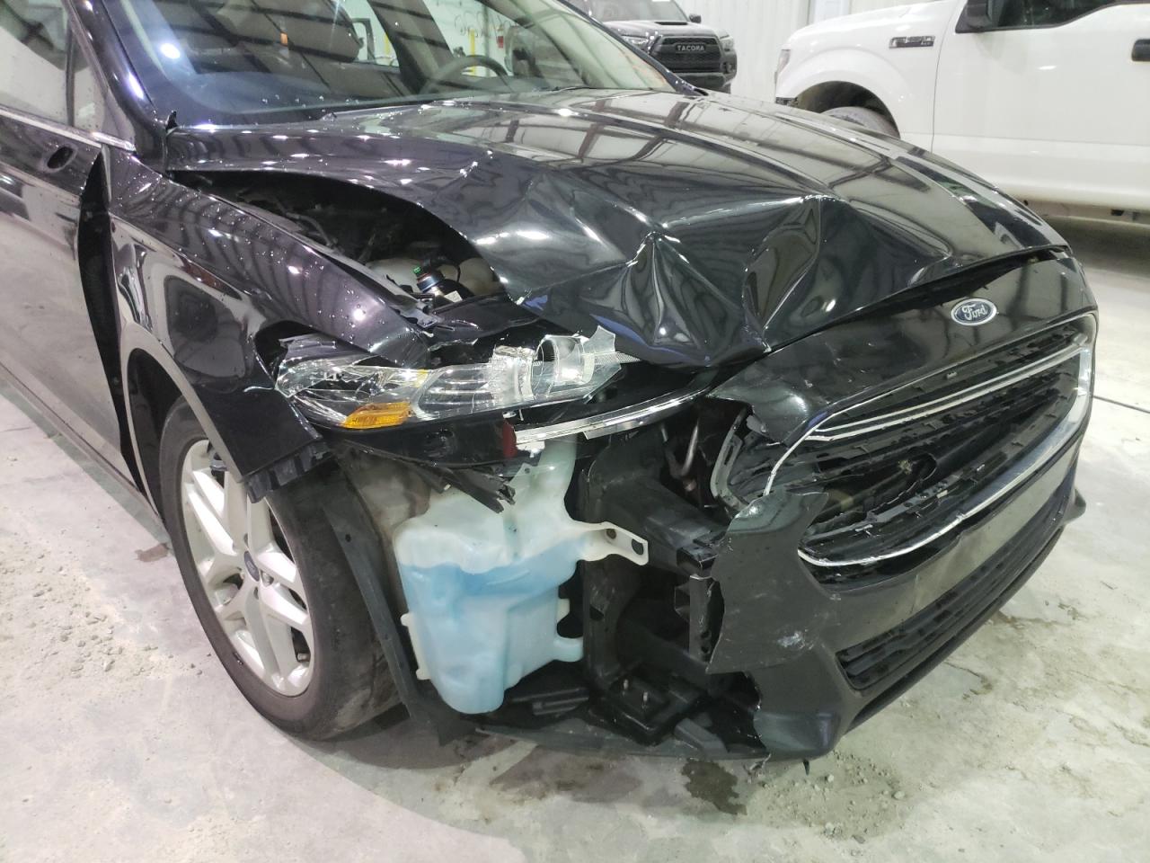 Photo 9 from auction – 2014 FORD FUSION SE with VIN 3FA6P0HD9ER313591