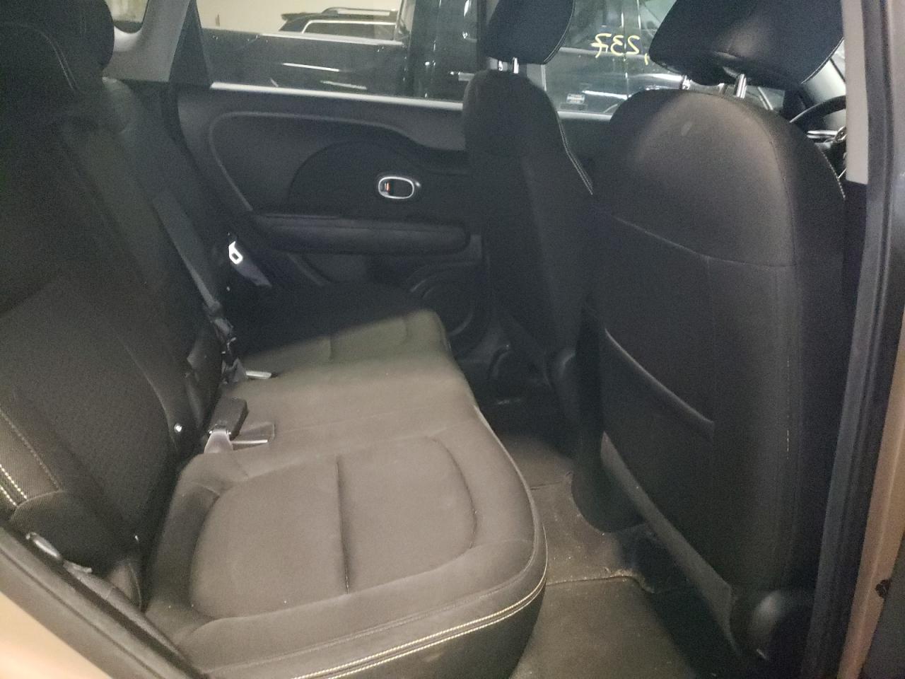 Photo 6 from auction – 2014 KIA SOUL + with VIN KNDJP3A52E7066611