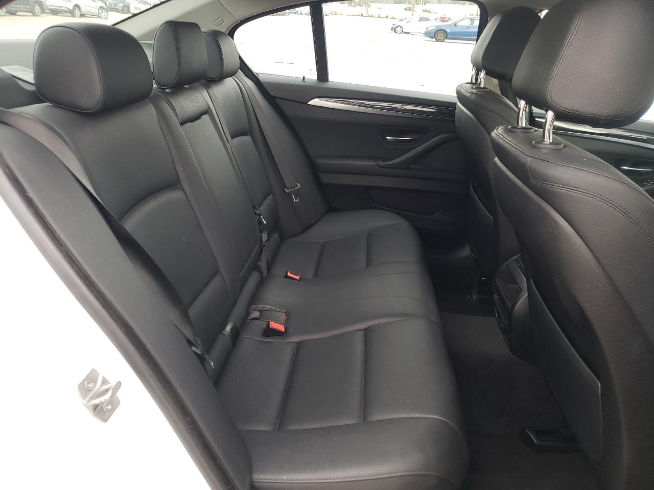 Photo 6 from auction – 2016 BMW 528 I with VIN WBA5A5C57GD528495