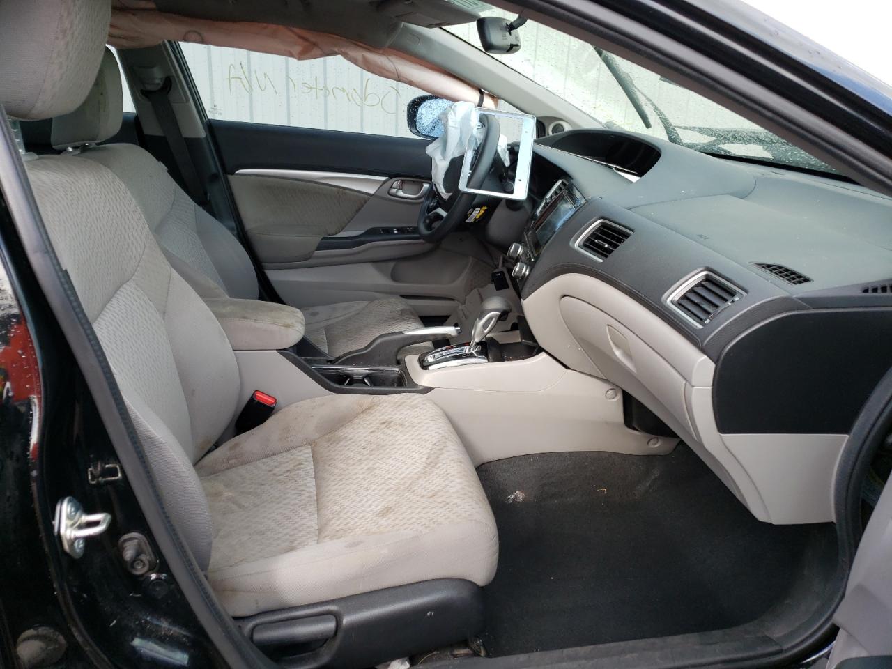 Photo 5 from auction – 2015 HONDA CIVIC EX with VIN 19XFB2F85FE066704
