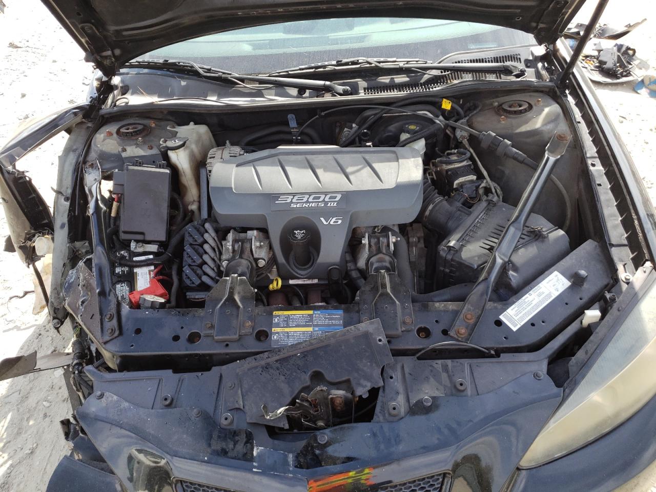 Photo 7 from auction – 2005 PONTIAC GRAND PRIX with VIN 2G2WS522951126356