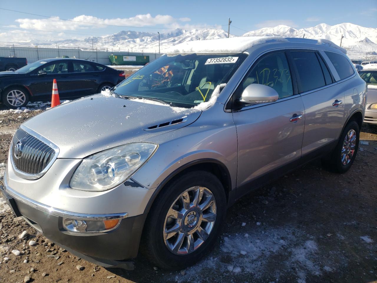 Photo 2 from auction – 2012 BUICK ENCLAVE with VIN 5GAKVDED2CJ206112