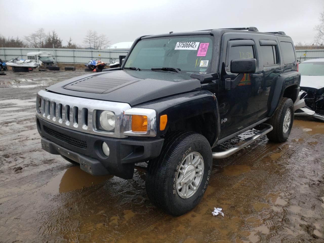 Photo 2 from auction – 2007 HUMMER H3 with VIN 5GTDN13E878106989