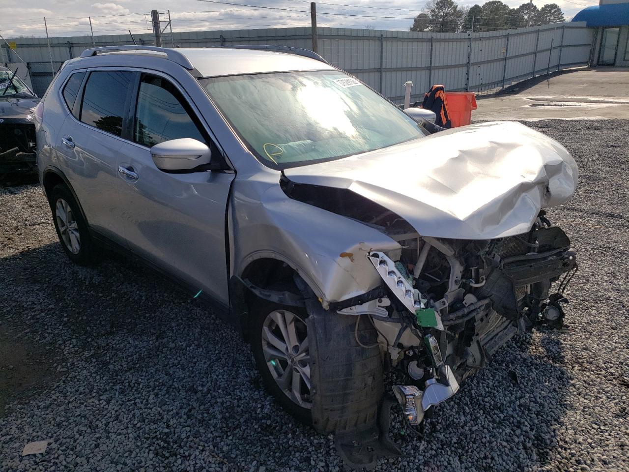 NISSAN ROGUE S 2014 with VIN 5N1AT2MV5EC843867 - Photo from auction