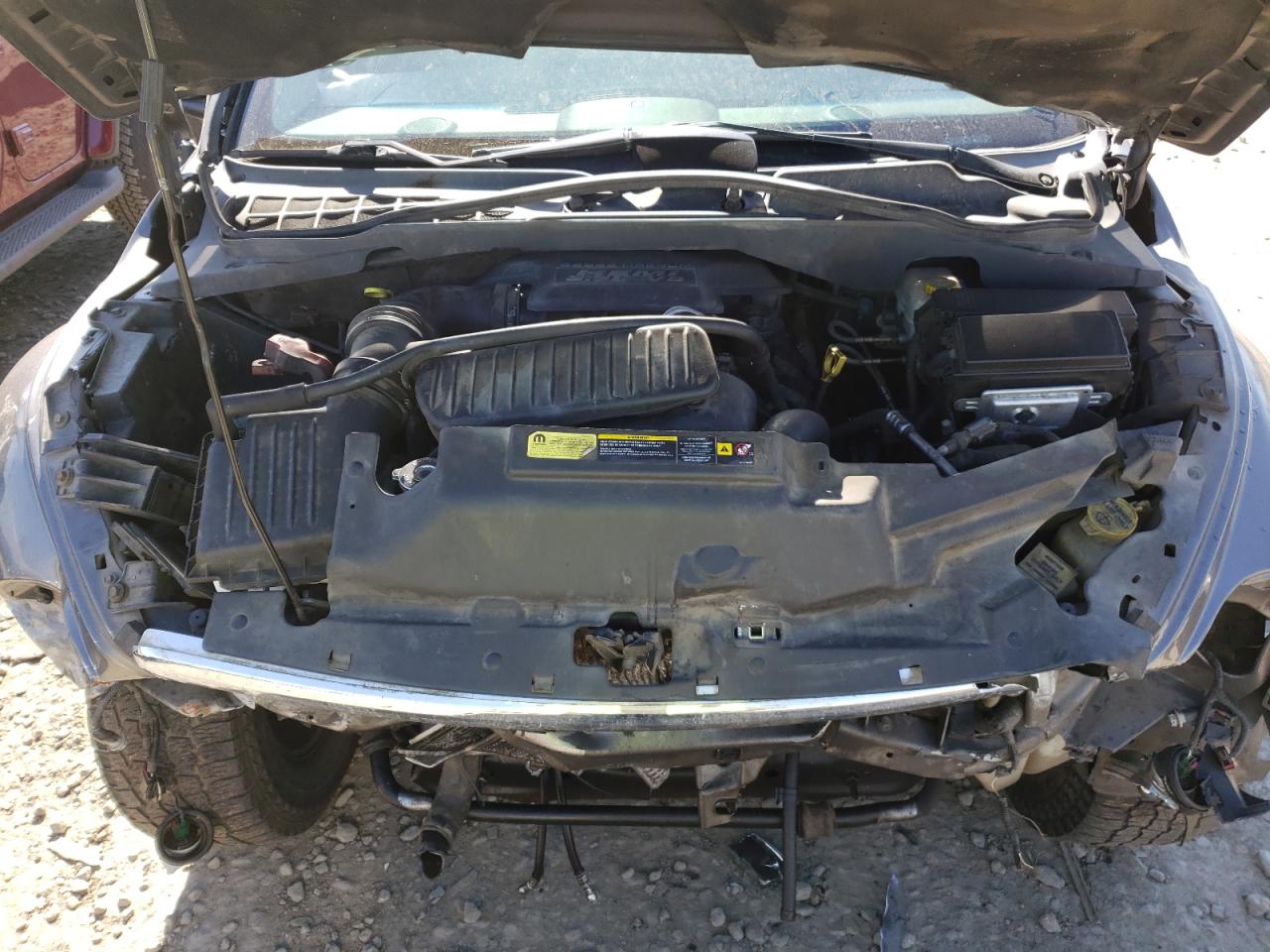Photo 7 from auction – 2004 DODGE DURANGO SL with VIN 1D4HB48D74F179865