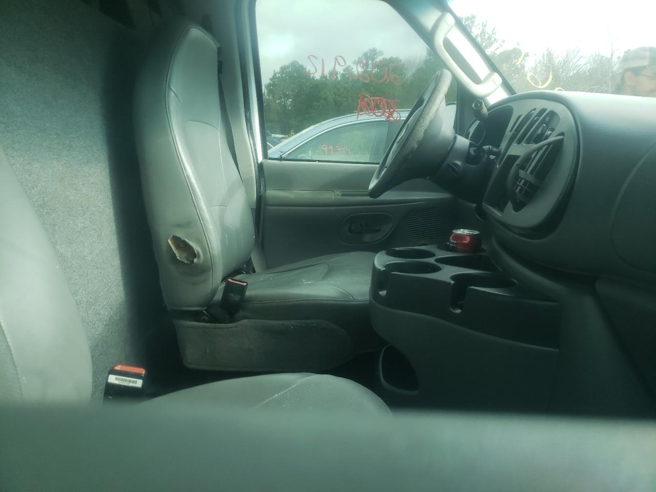 صورة رقم 5 من المزاد - 2006 FORD ECONOLINE مع VIN 1FTRE14W96DA67453