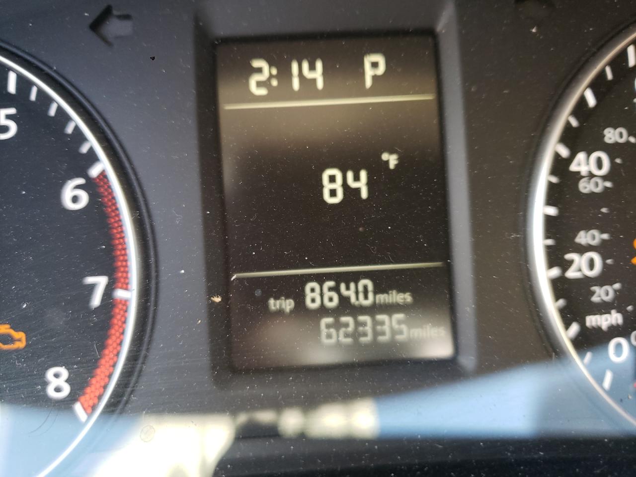 Photo 8 from auction – 2015 VOLKSWAGEN PASSAT S with VIN 1VWAS7A34FC063221