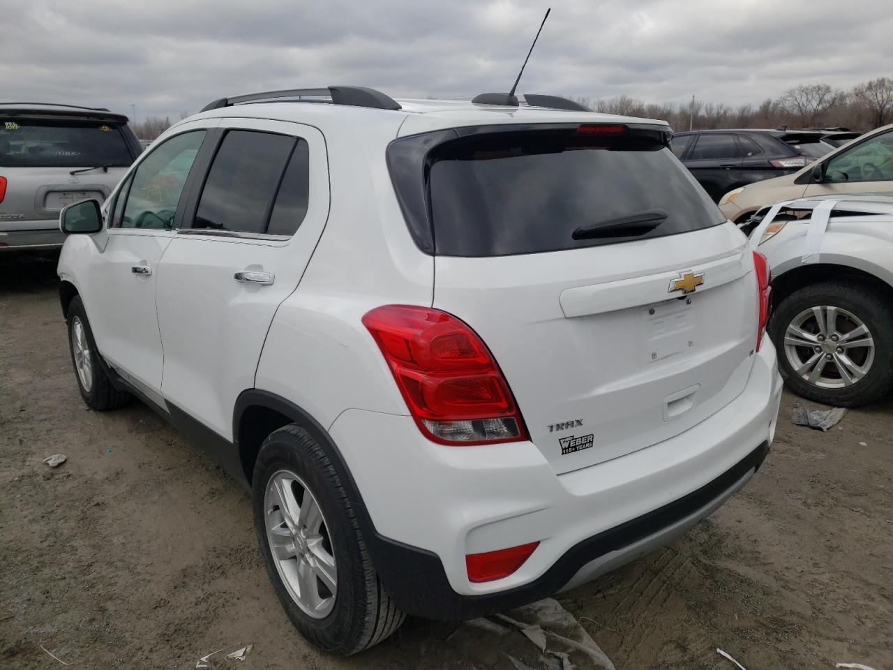 Photo 3 from auction – 2019 CHEVROLET TRAX 1LT with VIN 3GNCJLSB8KL289653