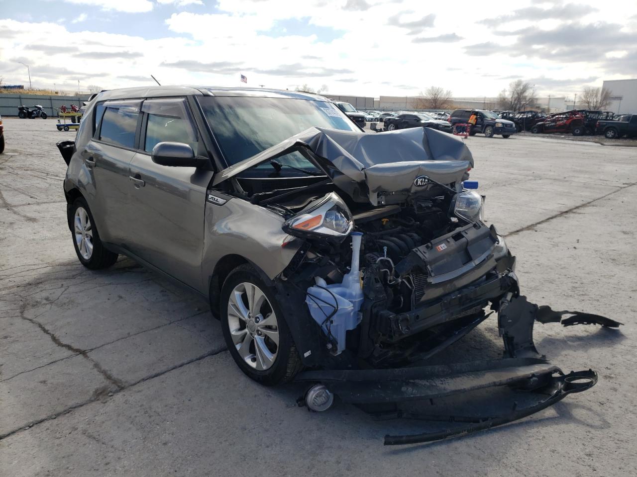 KIA SOUL + 2016 with VIN KNDJP3A58G7277315 - Photo from auction