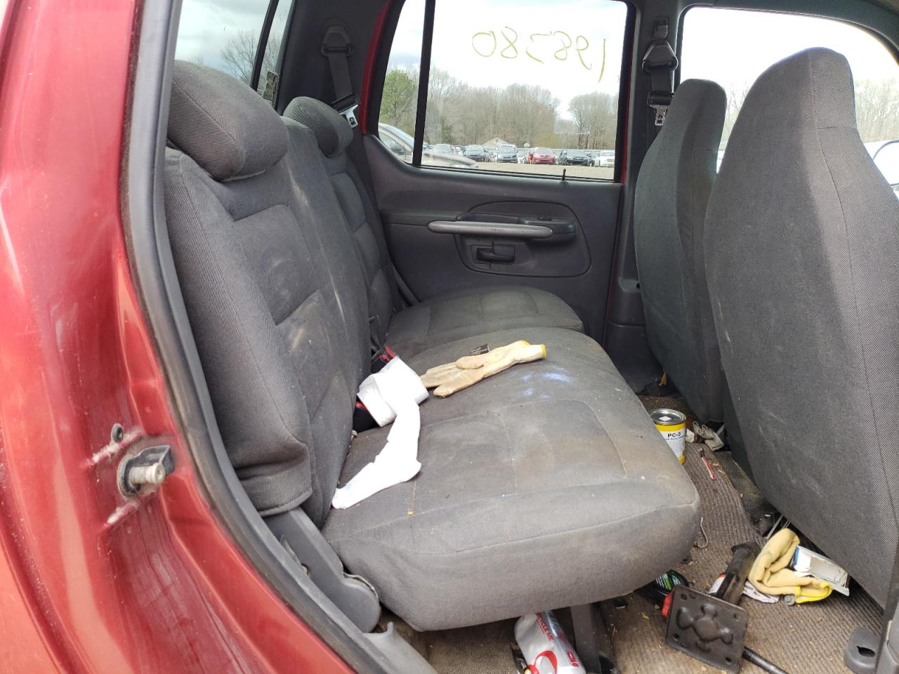 Photo 6 from auction – 2001 FORD EXPLORER S with VIN 1FMZU67E61UC78326