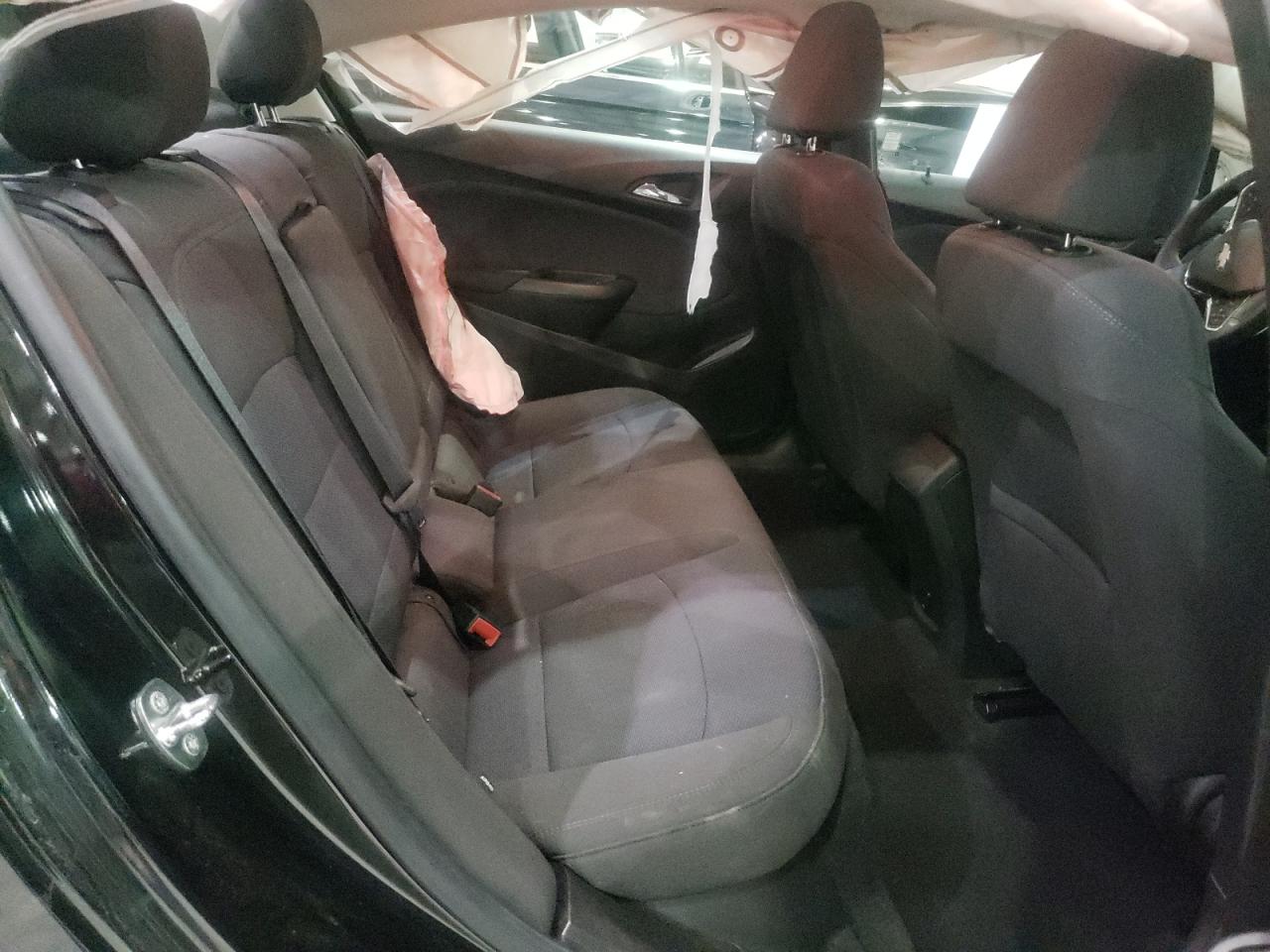 Photo 6 from auction – 2018 CHEVROLET CRUZE LT with VIN 1G1BE5SM3J7244346