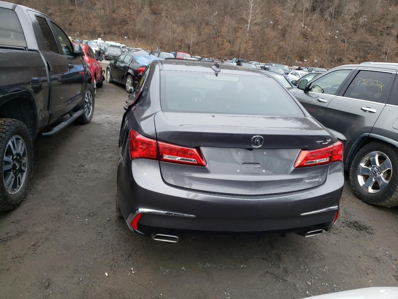 Photo 9 from auction – 2019 ACURA TLX TECHNO with VIN 19UUB3F47KA000390