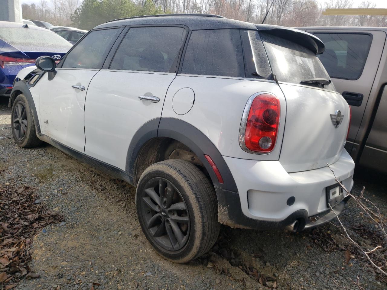 Photo 3 from auction – 2011 MINI COOPER S C with VIN WMWZC5C52BWM11366