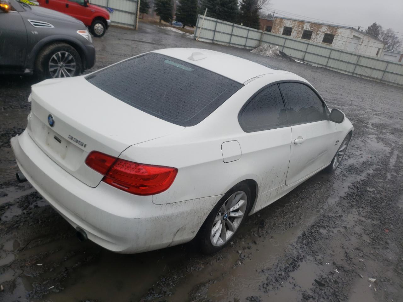 Zdjęcie 4 z aukcji – 2011 BMW 335 XI z VIN WBAKF9C51BE262261