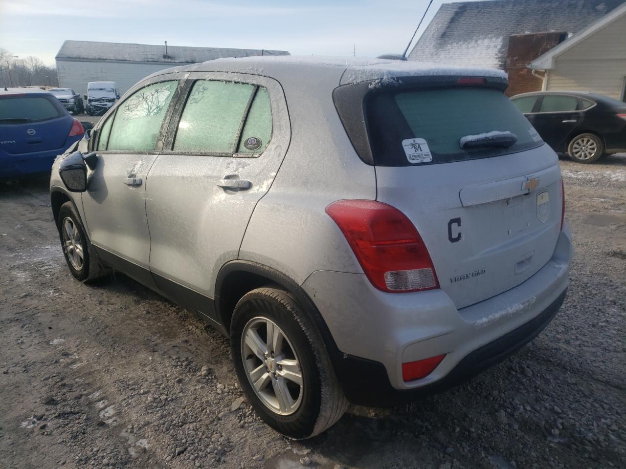 Photo 3 from auction – 2017 CHEVROLET TRAX LS with VIN KL7CJNSB7HB102107