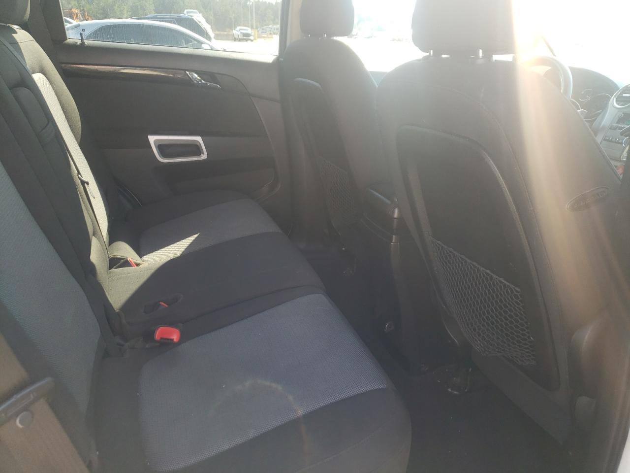 Photo 6 from auction – 2014 CHEVROLET CAPTIVA LT with VIN 3GNAL3EK3ES660340