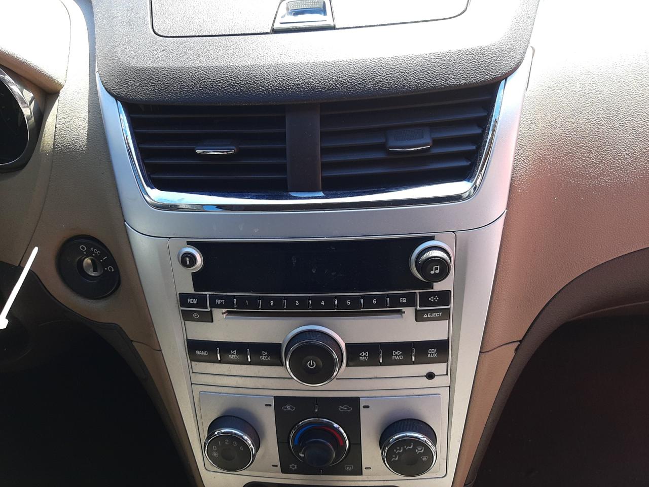 Photo 9 from auction – 2012 CHEVROLET MALIBU LS with VIN 1G1ZA5E00CF278918