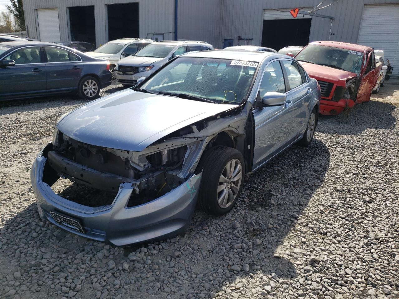 Photo 2 from auction – 2011 HONDA ACCORD EX with VIN 1HGCP2F72BA116565