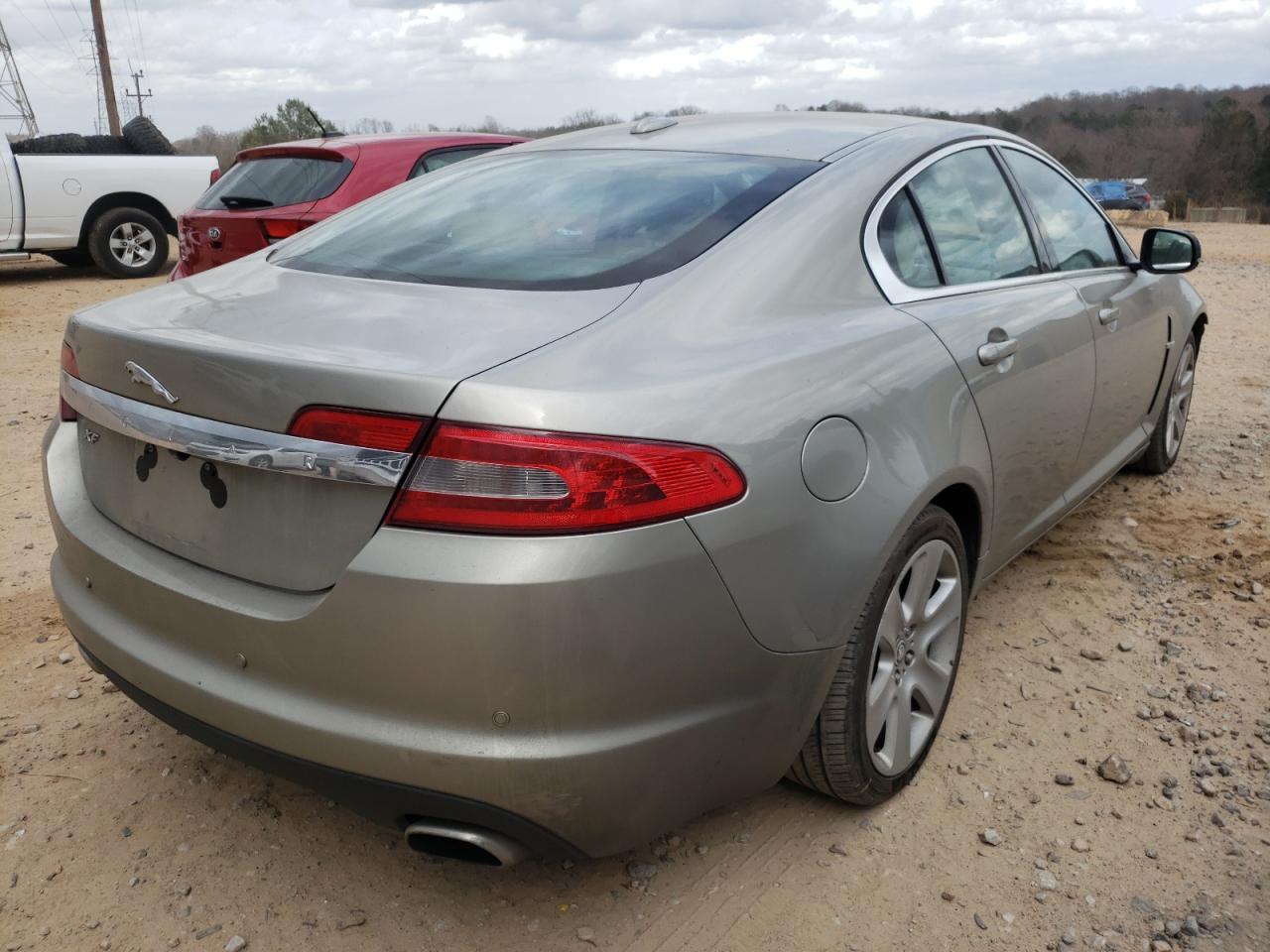Photo 4 from auction – 2011 JAGUAR XF with VIN SAJWA0FB7BLR86775