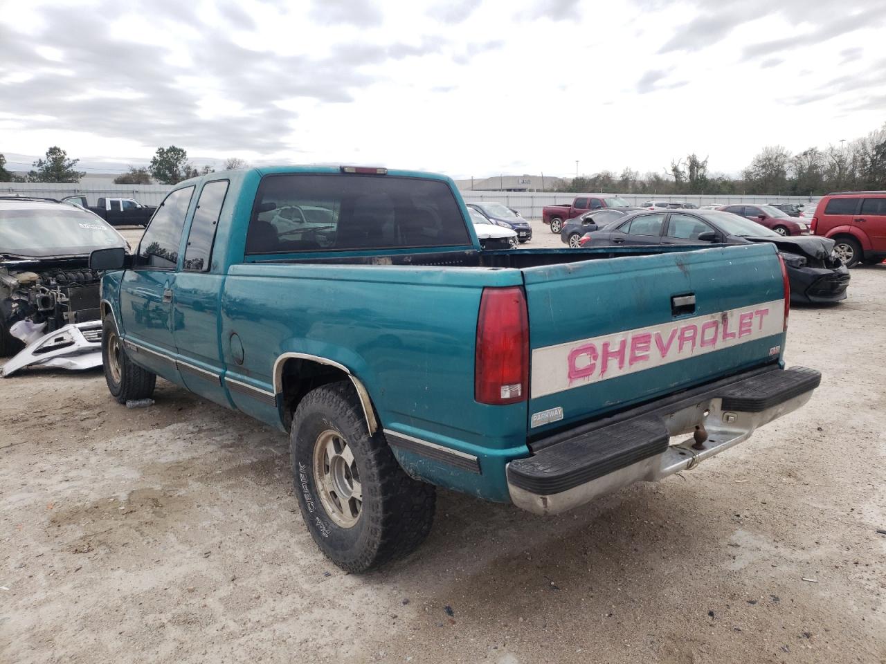 Photo 3 from auction – 1996 CHEVROLET GMT-400 C1 with VIN 1GCEC19M1TE157942