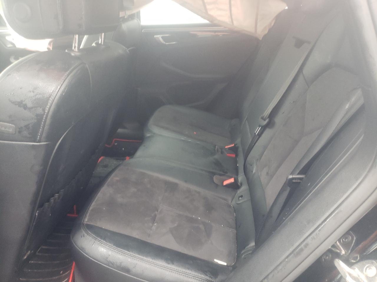 Photo 6 from auction – 2018 PORSCHE MACAN with VIN WP1AA2A51JLB01991