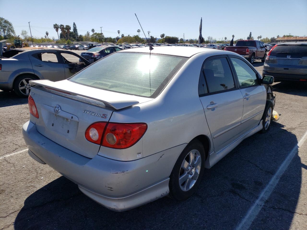 Photo 4 from auction – 2007 TOYOTA COROLLA CE with VIN 1NXBR32E27Z805599