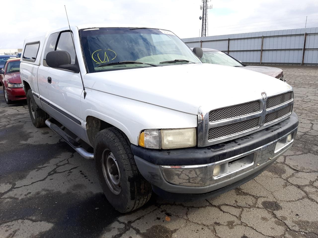 DODGE RAM 2500 1998 with VIN 1B7KC23D4WJ109333 - Photo from auction
