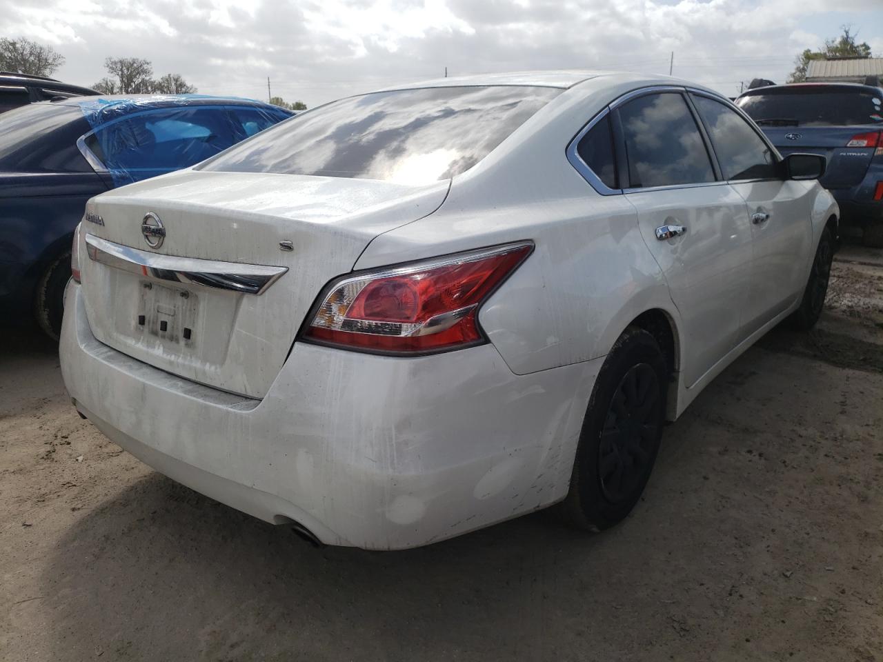صورة رقم 4 من المزاد - 2015 NISSAN ALTIMA 2.5 مع VIN 1N4AL3AP1FC231303