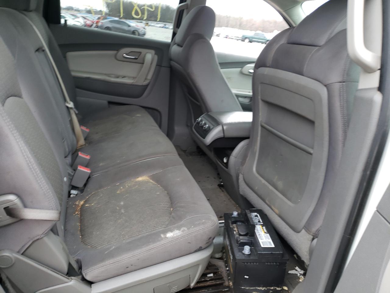 Photo 6 from auction – 2012 CHEVROLET TRAVERSE L with VIN 1GNKVGED8CJ116017
