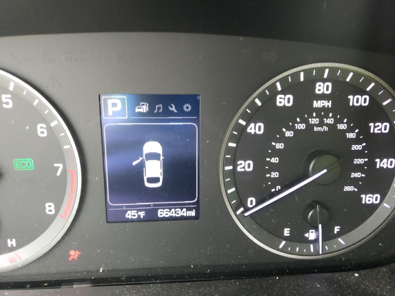 Photo 8 from auction – 2017 HYUNDAI SONATA SE with VIN 5NPE24AF0HH551389
