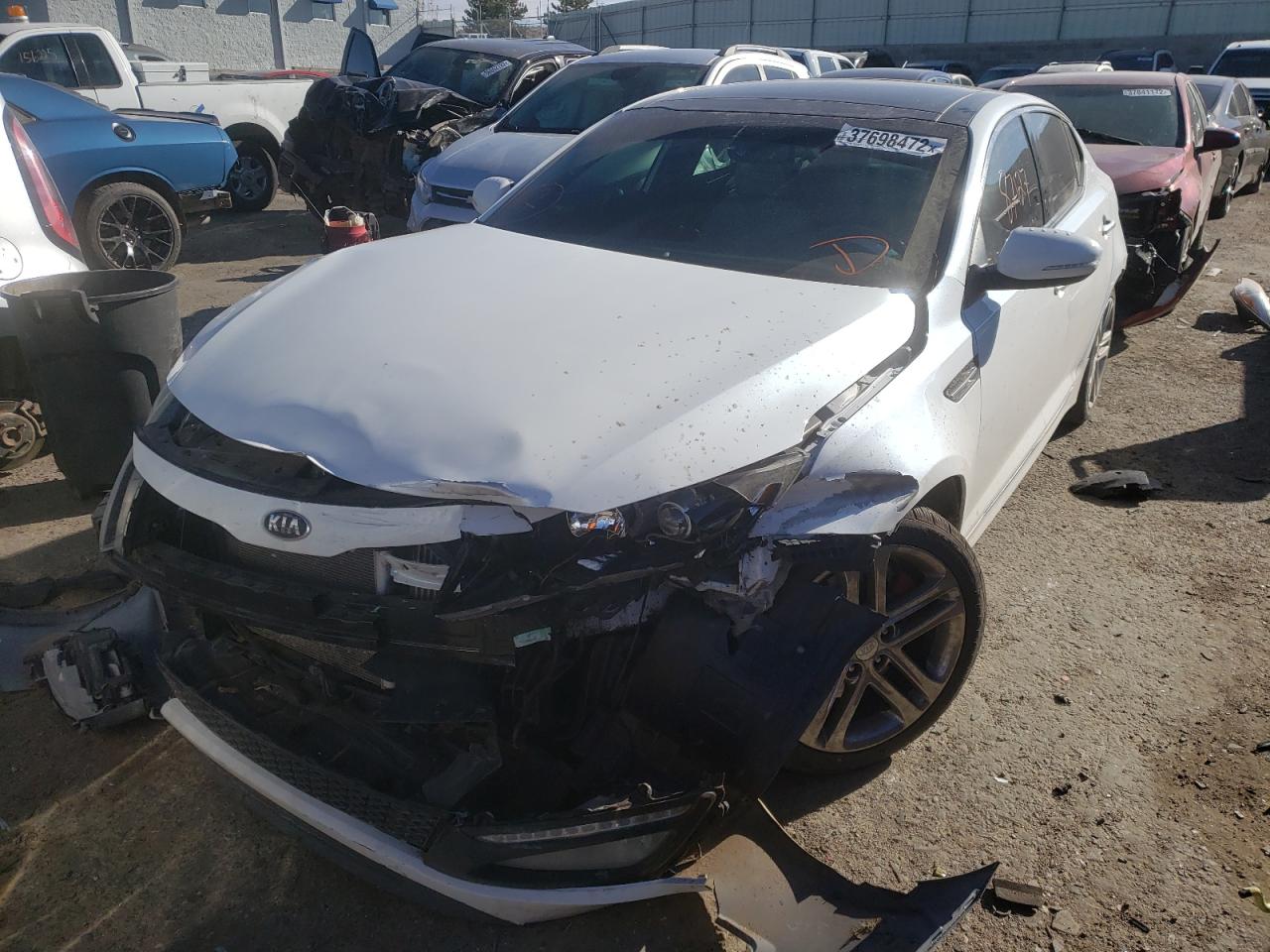 Photo 2 from auction – 2013 KIA OPTIMA SX with VIN 5XXGR4A65DG200973