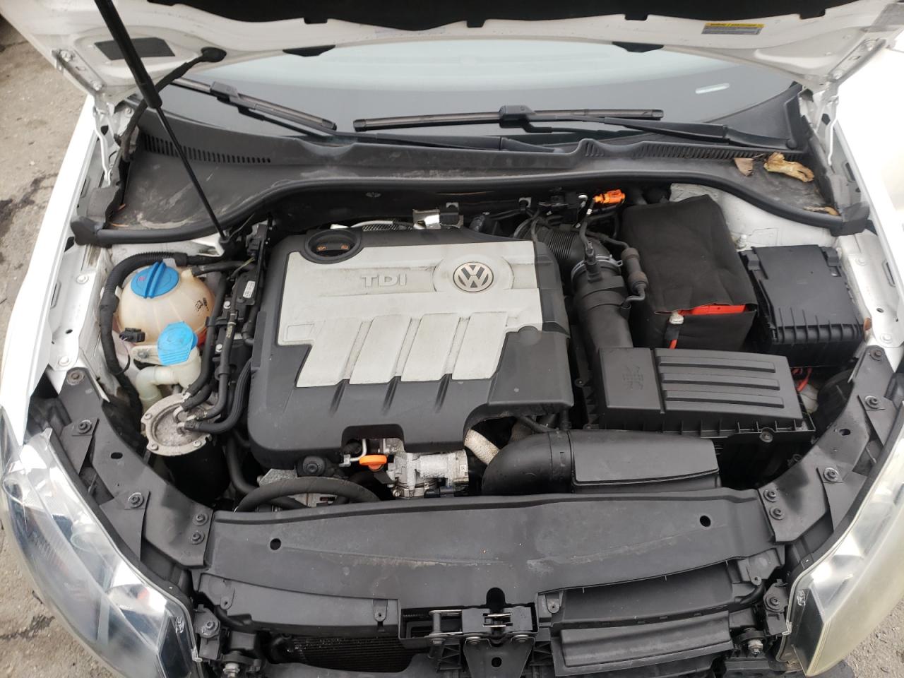 Photo 7 from auction – 2012 VOLKSWAGEN JETTA TDI with VIN 3VWML7AJ0CM625652