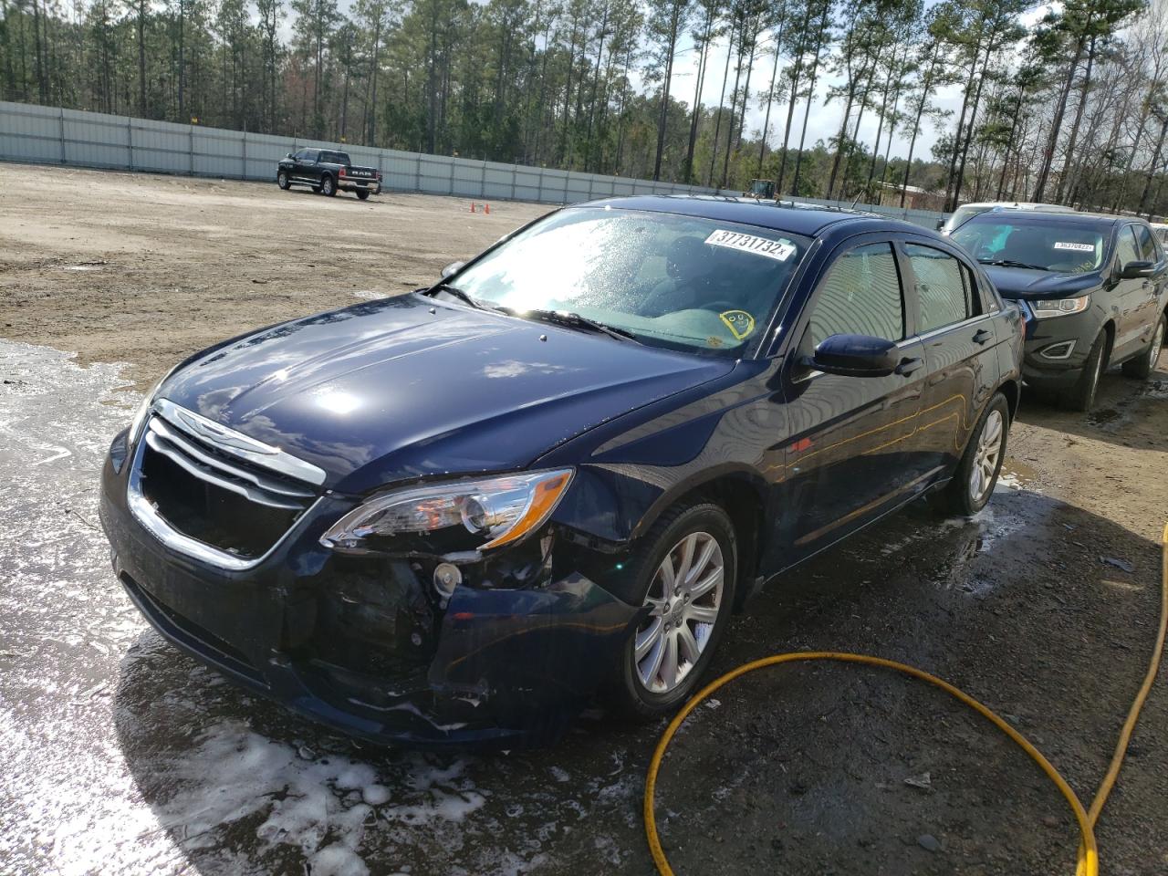Photo 2 from auction – 2013 CHRYSLER 200 TOURIN with VIN 1C3CCBBB4DN601763