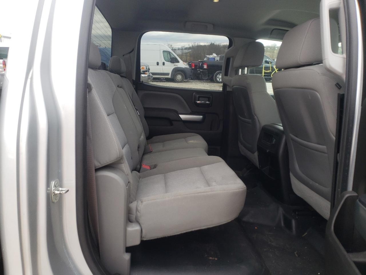 Photo 6 from auction – 2015 CHEVROLET SILVERADO with VIN 1GC1KVEG1FF664749