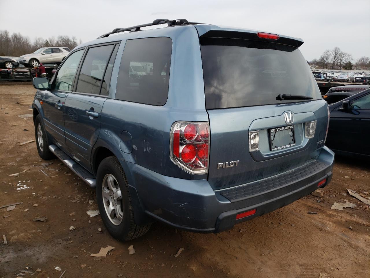 Photo 3 from auction – 2006 HONDA PILOT EX with VIN 2HKYF18546H553799
