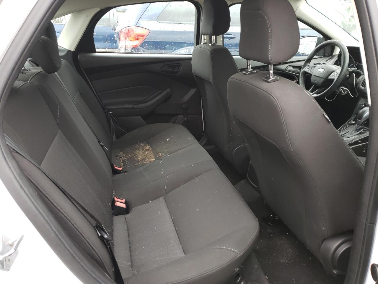Photo 6 from auction – 2016 FORD FOCUS S with VIN 1FADP3E24GL229191