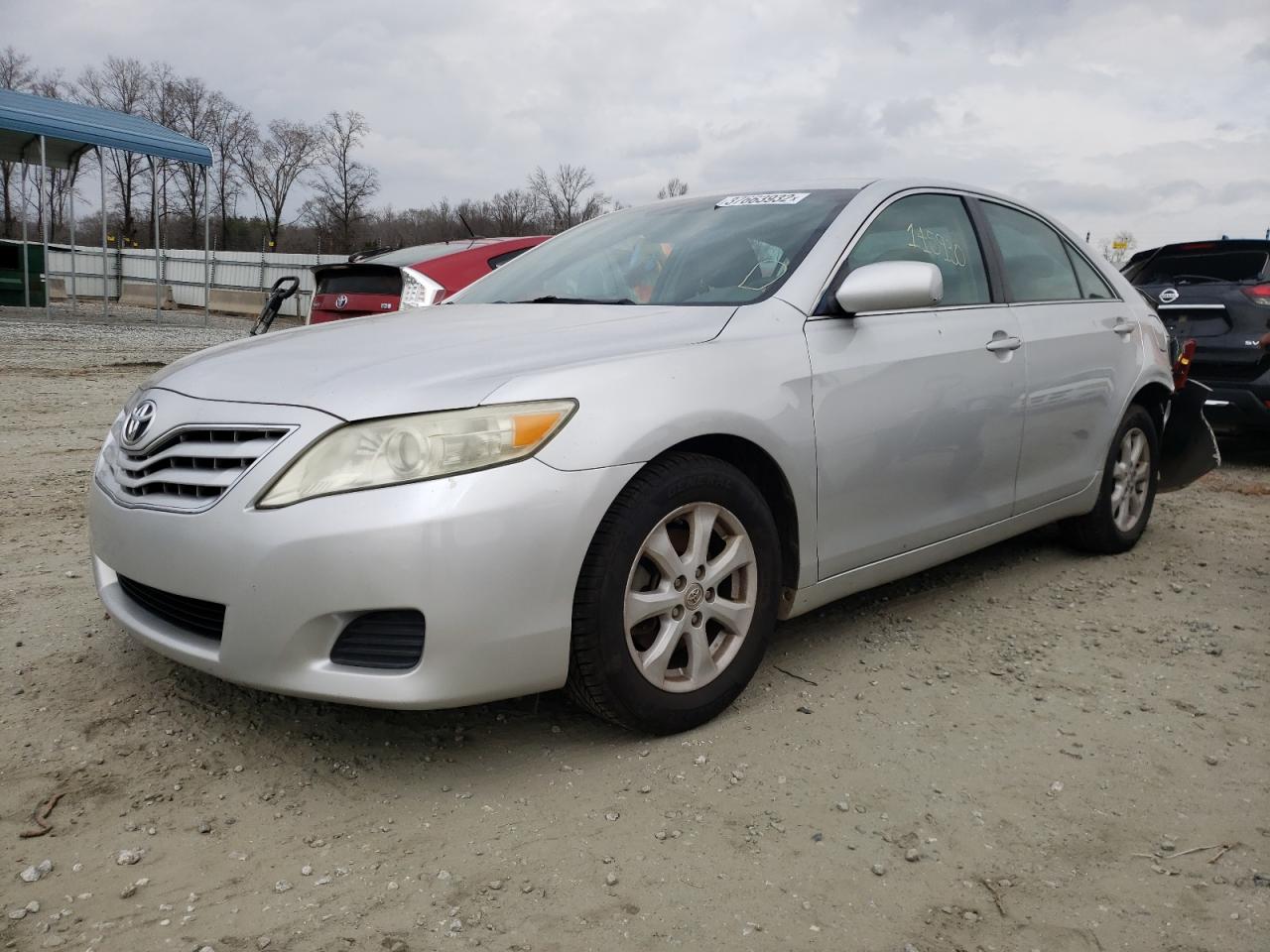Photo 2 from auction – 2011 TOYOTA CAMRY BASE with VIN 4T1BF3EK3BU748624