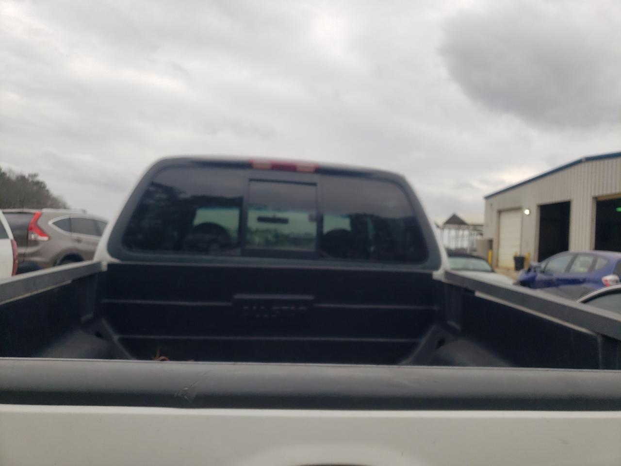 Photo 9 from auction – 2001 FORD F150 SUPER with VIN 1FTRW08W41KE10210