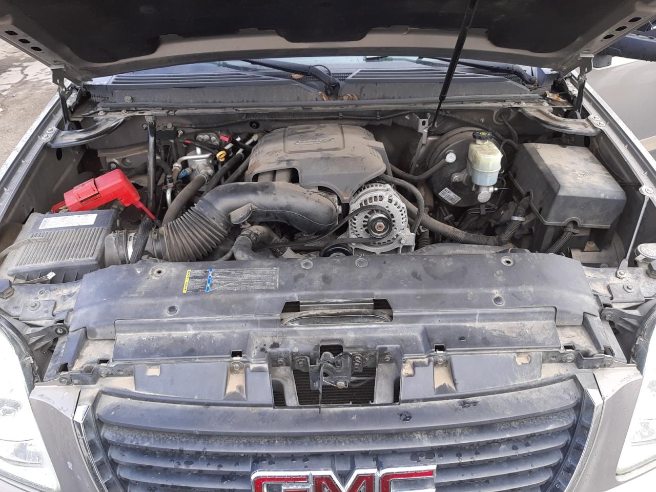 Photo 7 from auction – 2007 GMC YUKON with VIN 1GKFK13077J299954