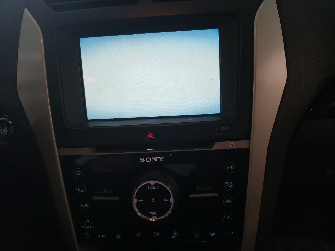 Foto 9 de la subasta – 2011 FORD EXPLORER L con VIN 1FMHK8F83BGA55945